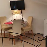 Lägenhet Karmelita Boutique Sopron